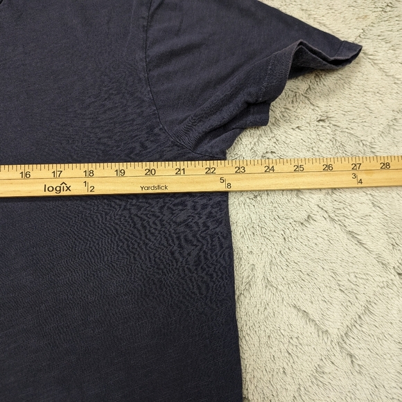 Buck Mason Shirt Men's XL Blue Navy Venice Wash Slub Curved Hem V-Neck Tee - Picture 5 of 7